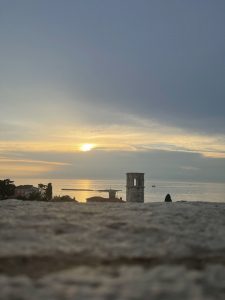 Mehr über den Artikel erfahren Leben im Schatten der Endlichkeit – Wie uns die Vergänglichkeit lebendig macht