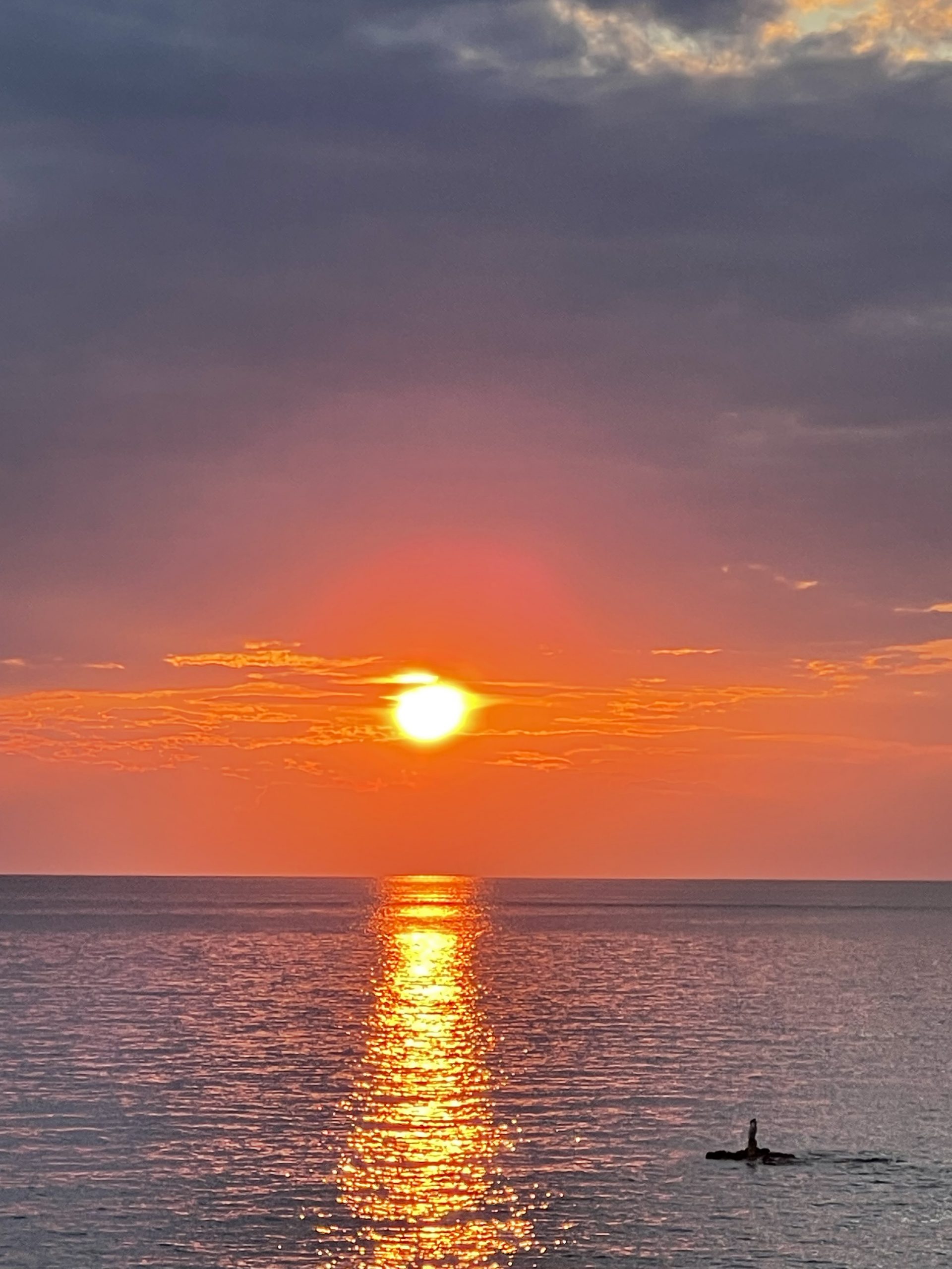 Mehr über den Artikel erfahren Nächtliches Wachliegen – Wenn der Schlaf zur unerreichbaren Insel wird